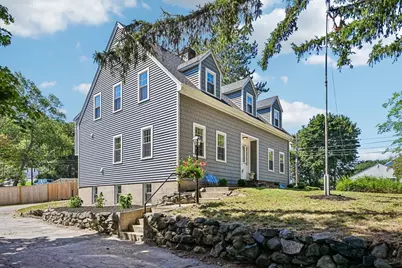 254 Russell St, Woburn, MA 01801 - Photo 2