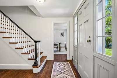 254 Russell St, Woburn, MA 01801 - Photo 4