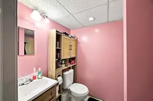 90 Bonneville Ave, Chicopee, MA 01013 - Photo 32