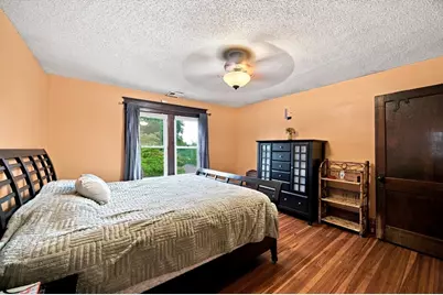 90 Bonneville Ave, Chicopee, MA 01013 - Photo 24