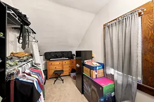 90 Bonneville Ave, Chicopee, MA 01013 - Photo 20