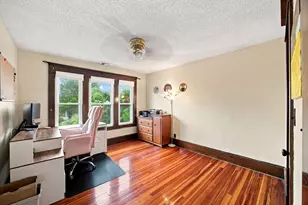 90 Bonneville Ave, Chicopee, MA 01013 - Photo 28