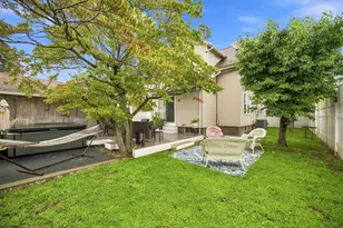 90 Bonneville Ave, Chicopee, MA 01013 - Photo 38