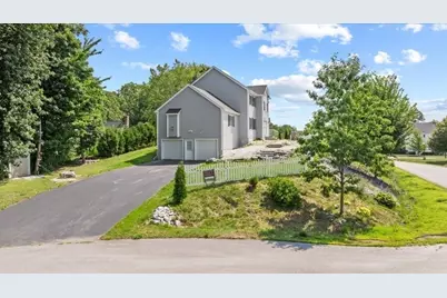 3 Moore Dr, Millbury, MA 01527 - Photo 36