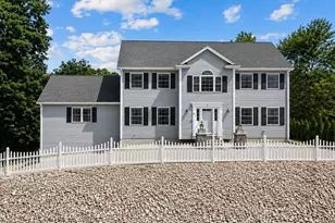 3 Moore Dr, Millbury, MA 01527 - Photo 2