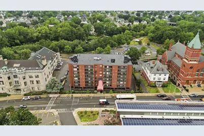 100 High St #308, Medford, MA 02155 - Photo 2