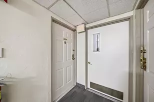 100 High St, Medford, MA 02155 - Photo 14
