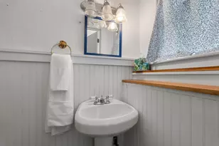 855 Commonwealth Ave, Newton, MA 02459 - Photo 32