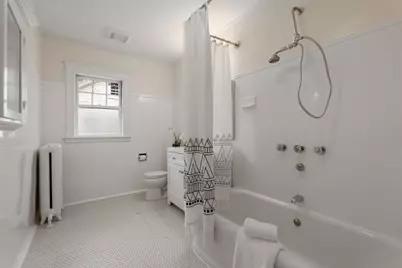 855 Commonwealth Ave, Newton, MA 02459 - Photo 24
