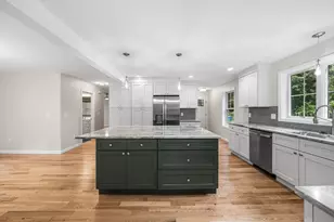 939 Monson Rd, Wilbraham, MA 01095 - Photo 2