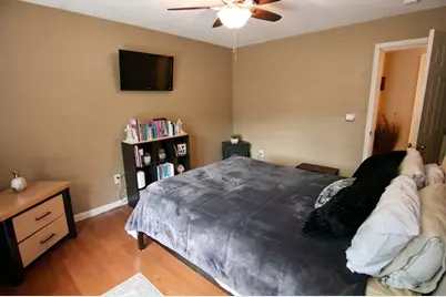 9 Zamora St, Saugus, MA 01906 - Photo 28