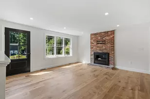 63 Maplewood Dr, Townsend, MA 01469 - Photo 6