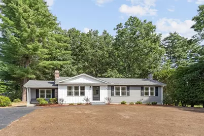 63 Maplewood Dr, Townsend, MA 01469 - Photo 2