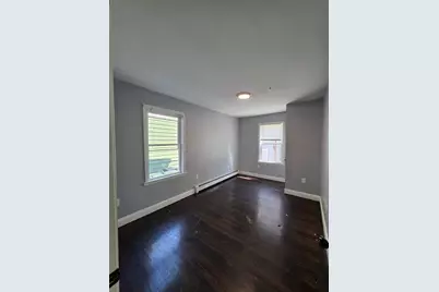 32 Park St #1, Salem, MA 01970 - Photo 4