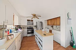 24 S Sea Ave, Yarmouth, MA 02601 - Photo 4