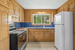 162 Arcadia Blvd, Springfield, MA 01118 - Photo 12