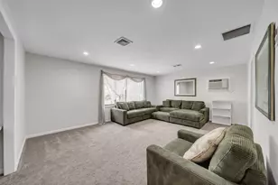 44 Alsada Dr, Worcester, MA 01603 - Photo 26