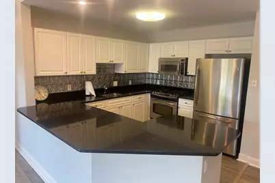 614 Pond Street #1409, Braintree, MA 02184 - Photo 2