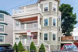 22 Santuit St, Boston, MA 02124 - Photo 18