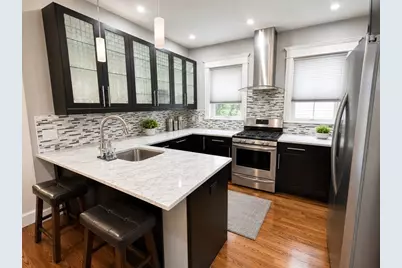 22 Santuit St #B, Boston, MA 02124 - Photo 2