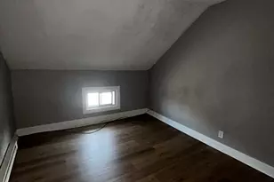 404 Bradford Ave, Fall River, MA 02721 - Photo 8
