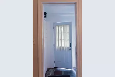 35 Peck St, Attleboro, MA 02703 - Photo 28