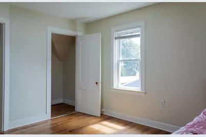 35 Peck St, Attleboro, MA 02703 - Photo 12