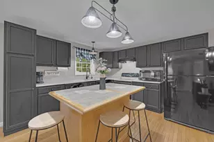 3 Laurel St, Hubbardston, MA 01452 - Photo 6