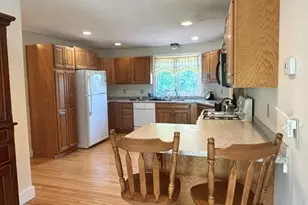 32 Station Ave, Upton, MA 01568 - Photo 12