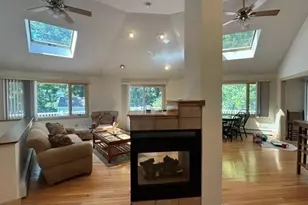 32 Station Ave, Upton, MA 01568 - Photo 16
