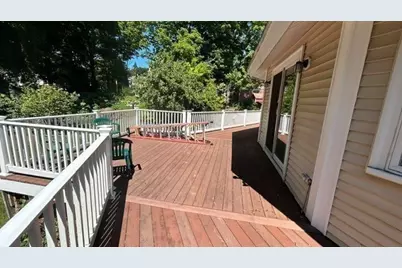 32 Station Ave, Upton, MA 01568 - Photo 10