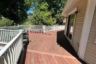 32 Station Ave, Upton, MA 01568 - Photo 10