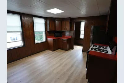 13 Belgrade St, Revere, MA 02151 - Photo 18