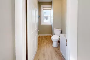 3943 Washington St, Boston, MA 02131 - Photo 14