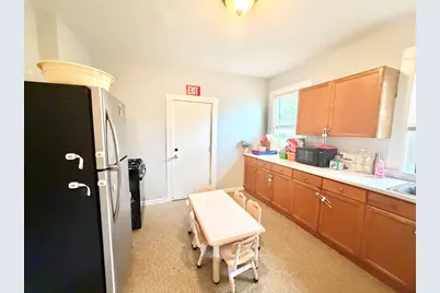 5 Woodward Park St, Boston, MA 02125 - Photo 24