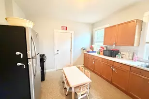 5 Woodward Park St, Boston, MA 02125 - Photo 24