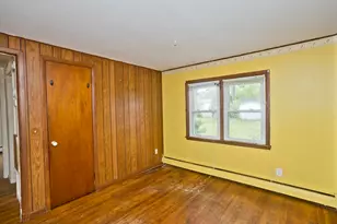 67 Warwick Rd, Chicopee, MA 01020 - Photo 10