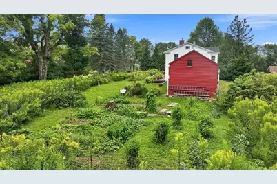 158 Skyline Trl, Middlefield, MA 01243 - Photo 4