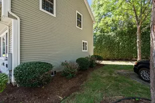 19 Gerard Ln, Chicopee, MA 01020 - Photo 30