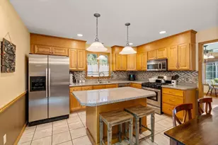 19 Gerard Ln, Chicopee, MA 01020 - Photo 2