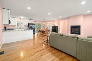 42 Highfield Dr, Southbridge, MA 01550 - Photo 4