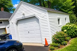 56 Kirby Ave, Lunenburg, MA 01462 - Photo 2