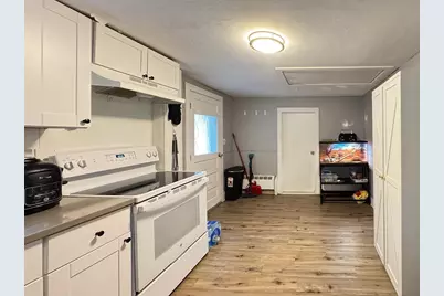 233 West St, Leominster, MA 01453 - Photo 22