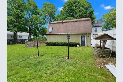 233 West St, Leominster, MA 01453 - Photo 36