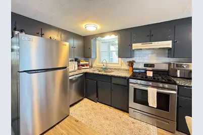 233 West St, Leominster, MA 01453 - Photo 18