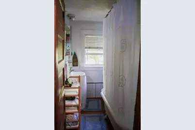 4 Diamond Ave, Gloucester, MA 01930 - Photo 10