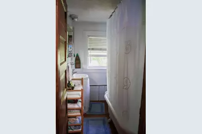 4 Diamond Ave, Gloucester, MA 01930 - Photo 10