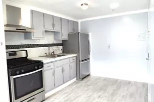 160 Tyngsboro Rd, Chelmsford, MA 01863 - Photo 2