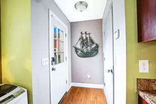 118 Parker St, New Bedford, MA 02740 - Photo 8