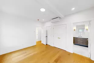 139 Sycamore St, Somerville, MA 02145 - Photo 8